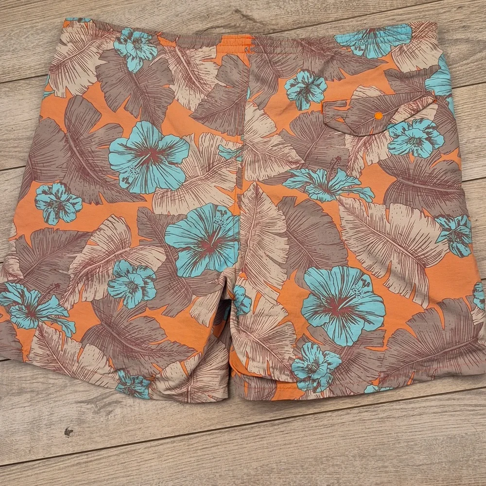 PATAGONIA Peach Pink Grey Floral Mens Large Swim Trunks Baggies Shorts RARE‎